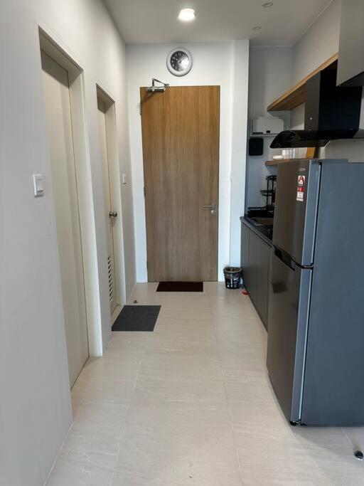 A.R Homestay Riverine Condominium Kuching Bagian luar foto